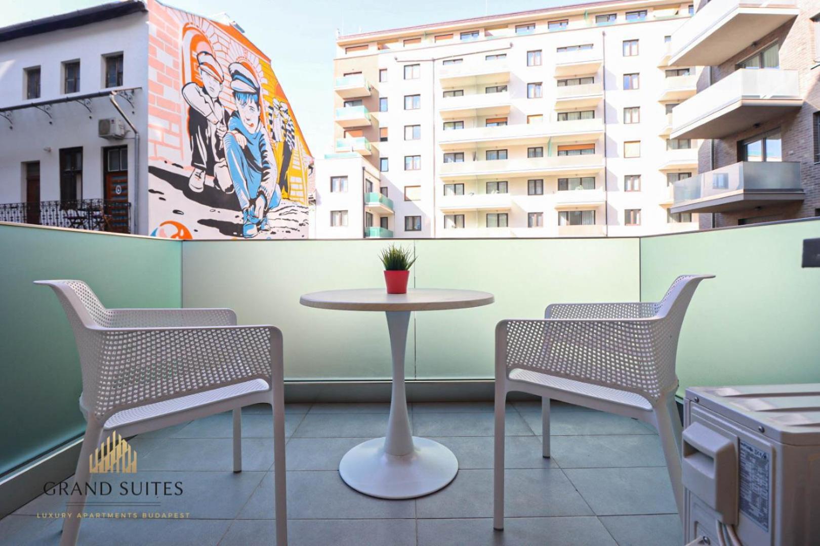 Grand Suites Promenade Budapest Exteriör bild