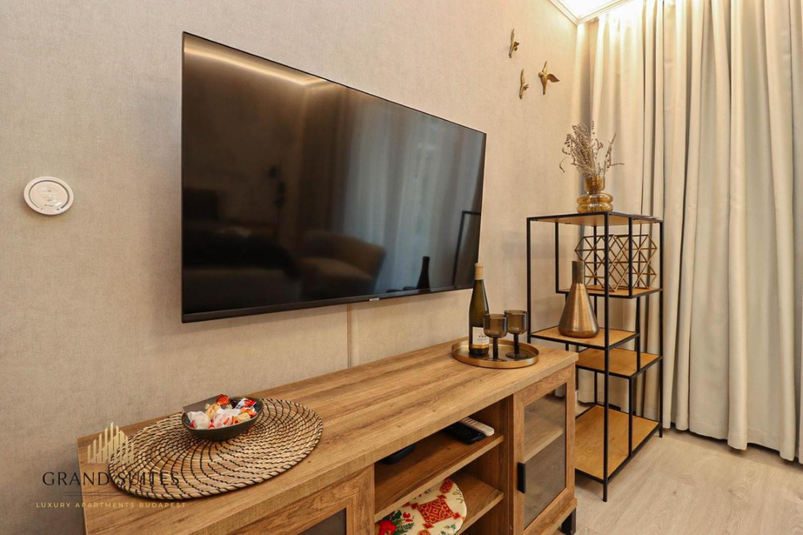 Grand Suites Promenade Budapest Exteriör bild