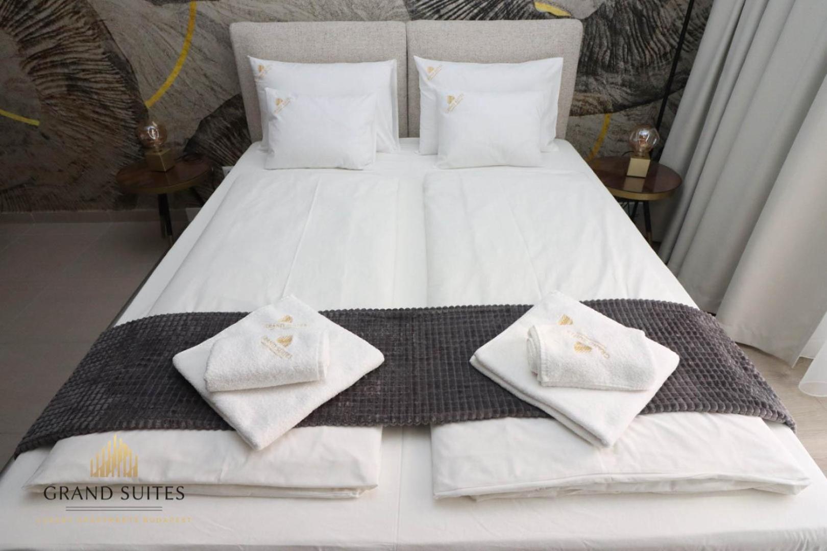 Grand Suites Promenade Budapest Exteriör bild