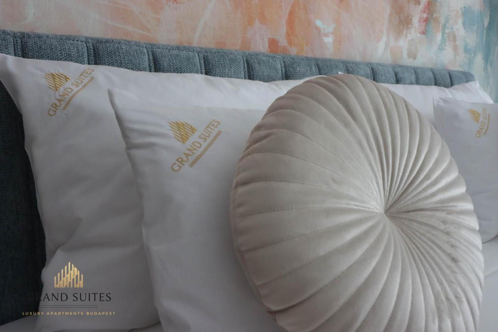 Grand Suites Promenade Budapest Exteriör bild