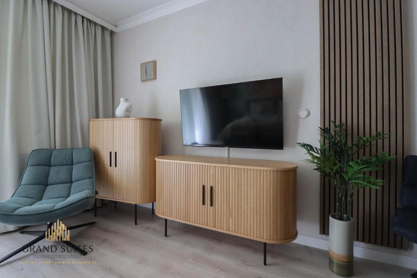 Grand Suites Promenade Budapest Exteriör bild